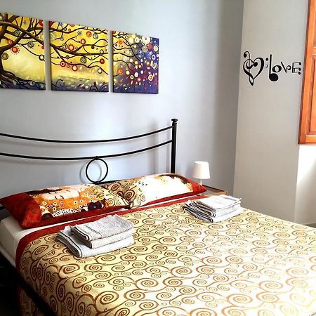 Bed and Breakfast Aristocarli Rom Zimmer foto