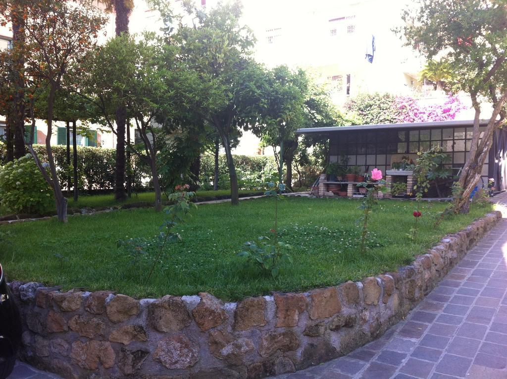 Bed and Breakfast Aristocarli Rom Exterior foto